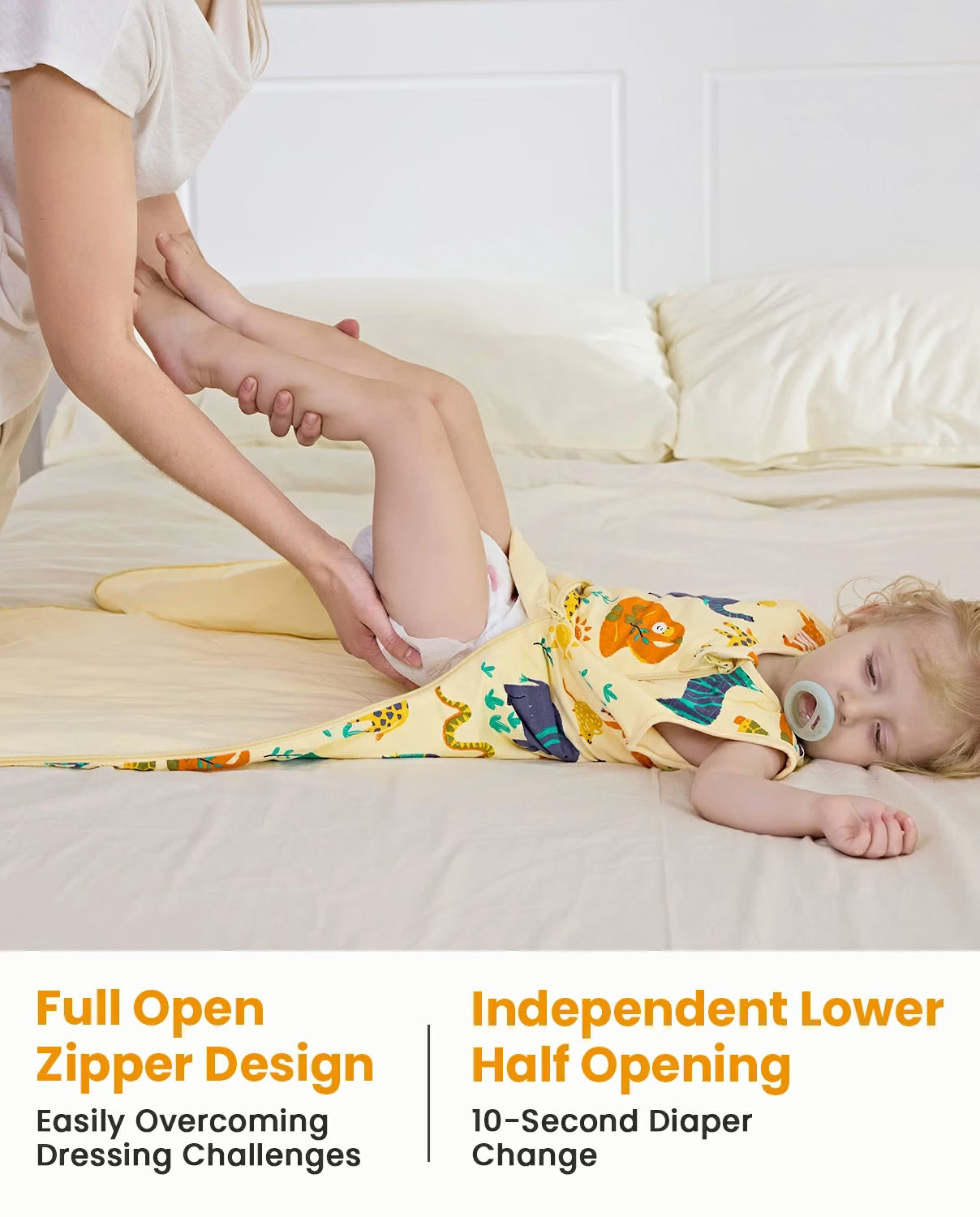 Animal Dreamland Bamboo Baby Sleep Sack, two-way zipper diaper change detail