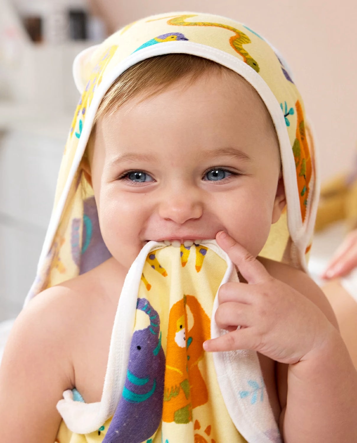 Animal Dreamland Hooded Baby Bath Towels (2-Pack), close-up lifestyle view