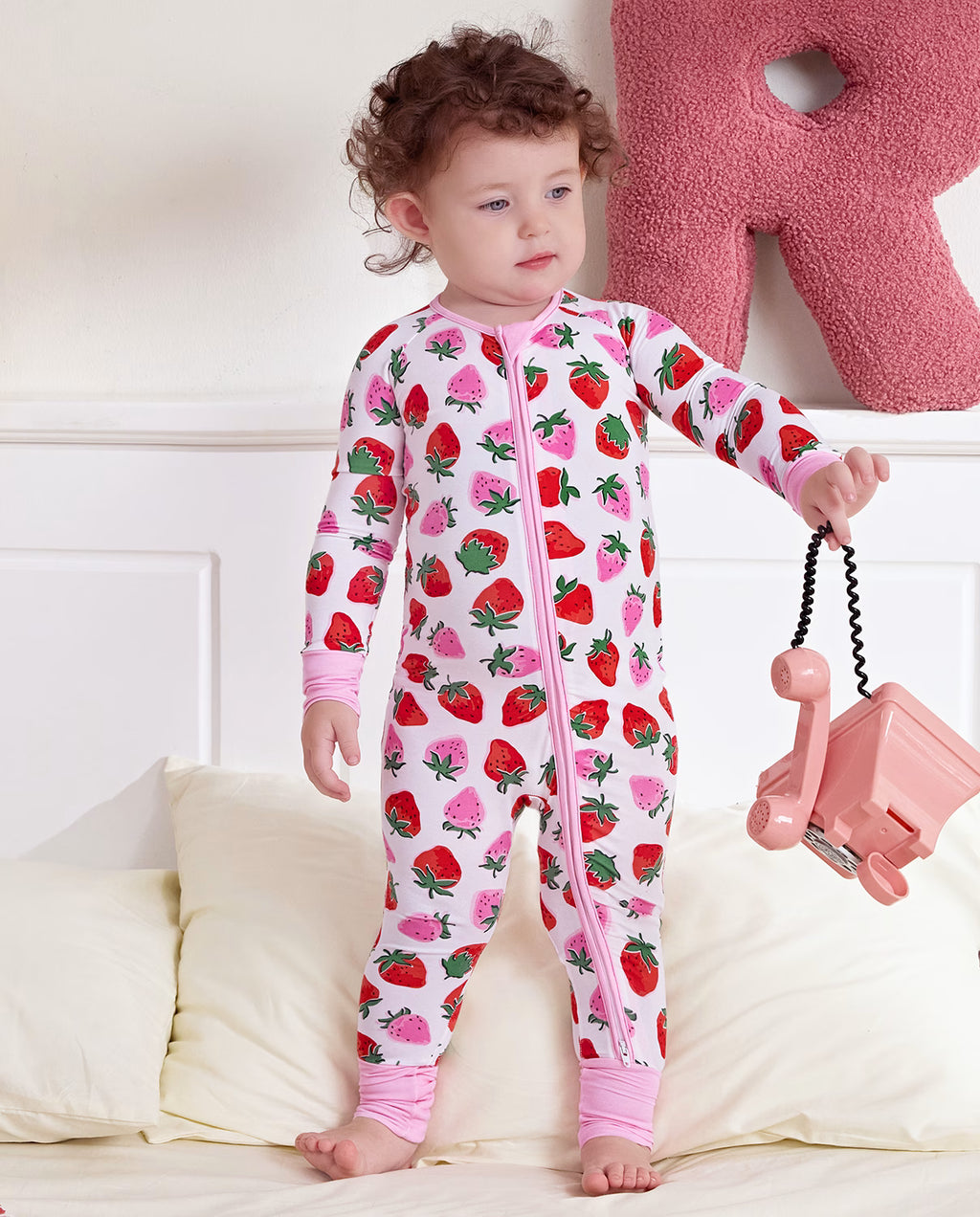 Berry Sweet Bamboo Zippy, berry sweet bamboo zippy 01 lifestyle standing pink trim