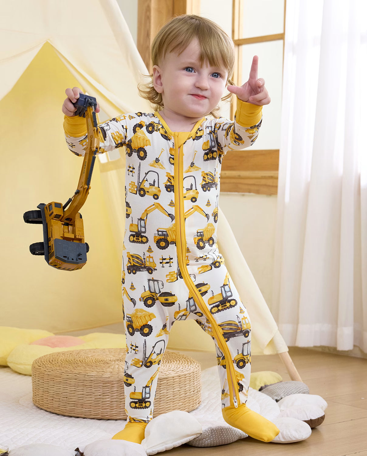 Digging Time Bamboo Zippy, digging time bamboo zippy lifestyle standing toy 01