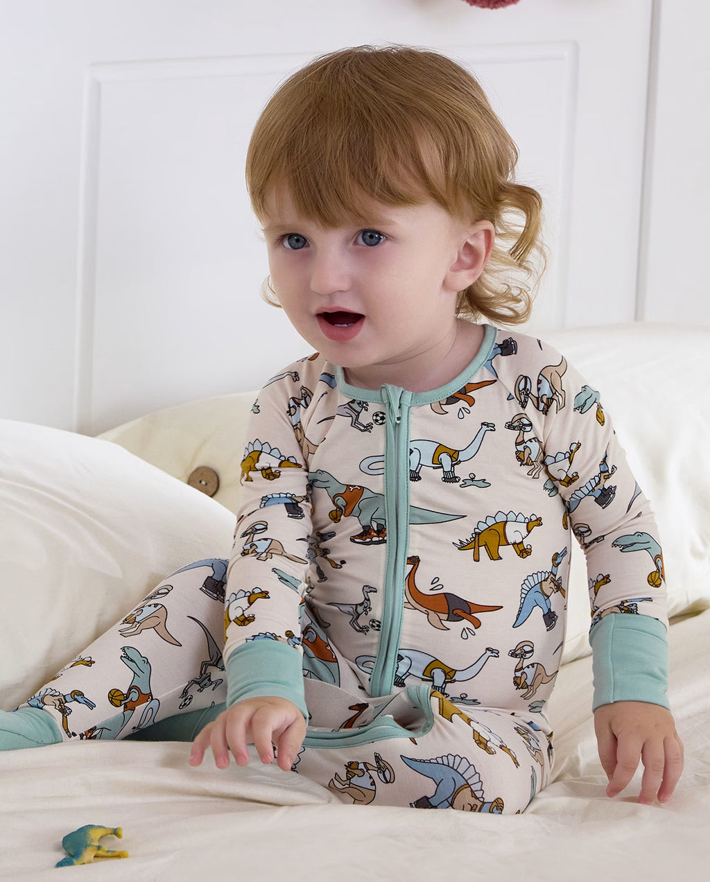 Dino Sports Bamboo Zippy, dino sports bamboo zippy lifestyle toddler sitting bed 01