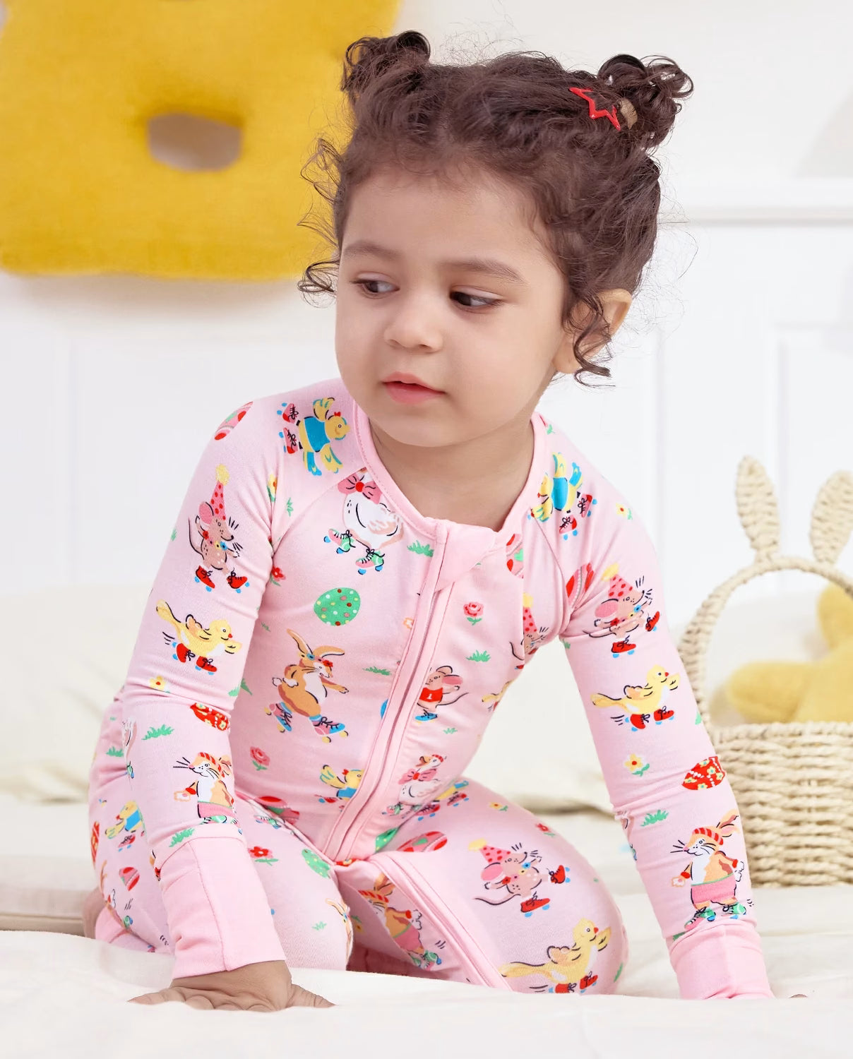 Easter Bunny Bamboo Zippy, easter bunny bamboo zippy lifestyle bed crawl 1