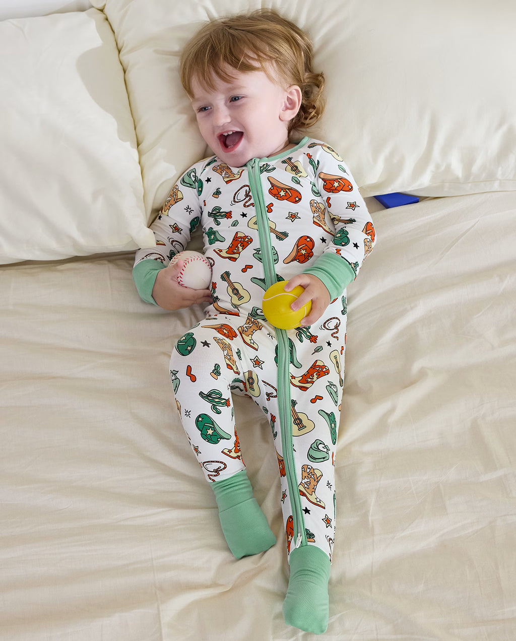 Howdy Cowboy Bamboo Zippy, howdy cowboy bamboo zippy lifestyle laying play 06