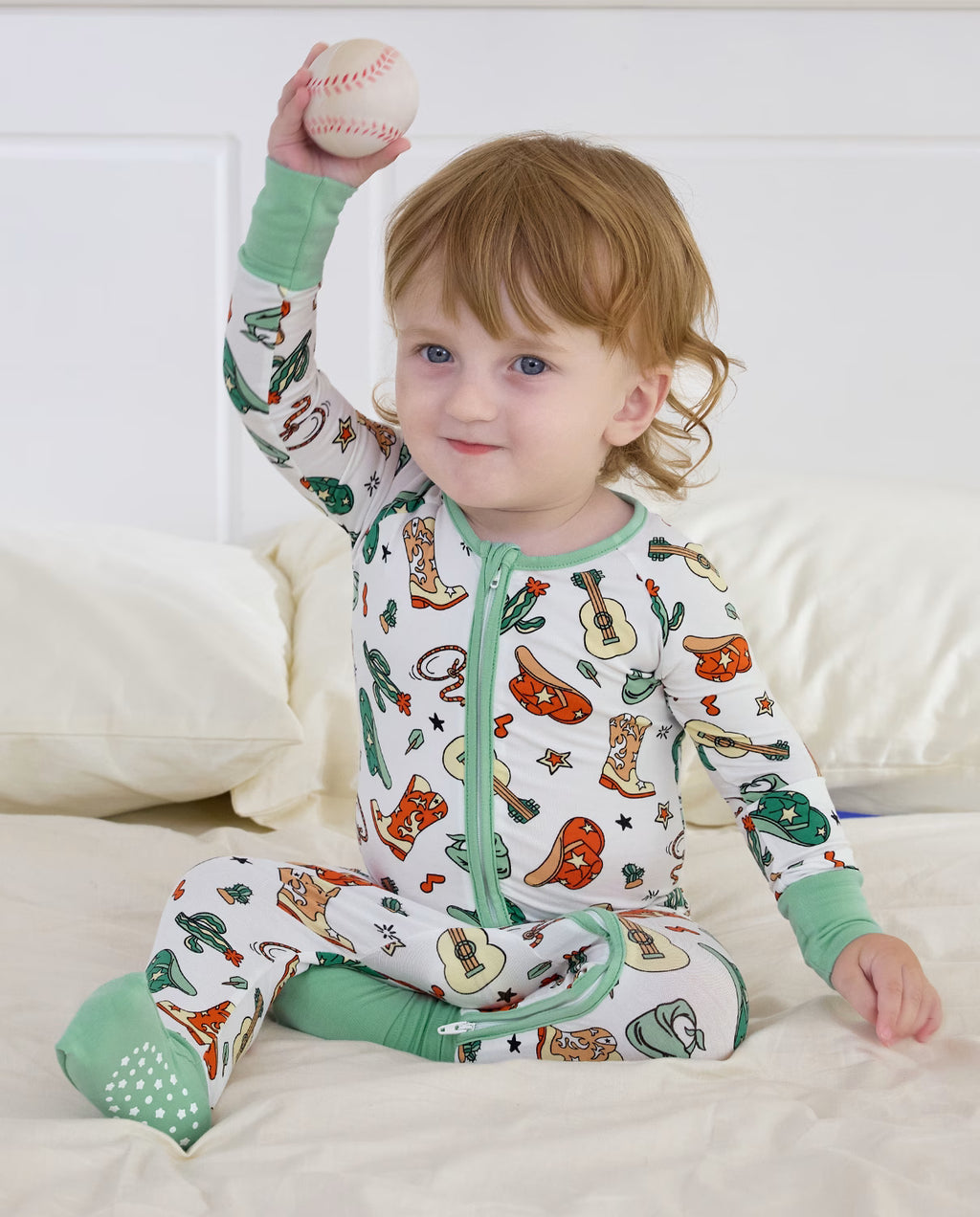Howdy Cowboy Bamboo Zippy, howdy cowboy bamboo zippy lifestyle sitting baseball 01