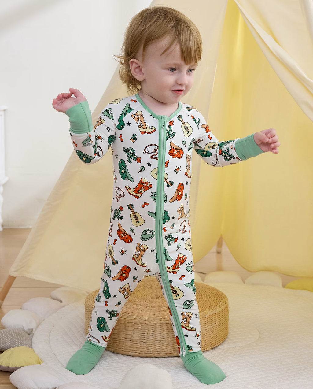 Howdy Cowboy Bamboo Zippy, howdy cowboy bamboo zippy lifestyle standing full 03