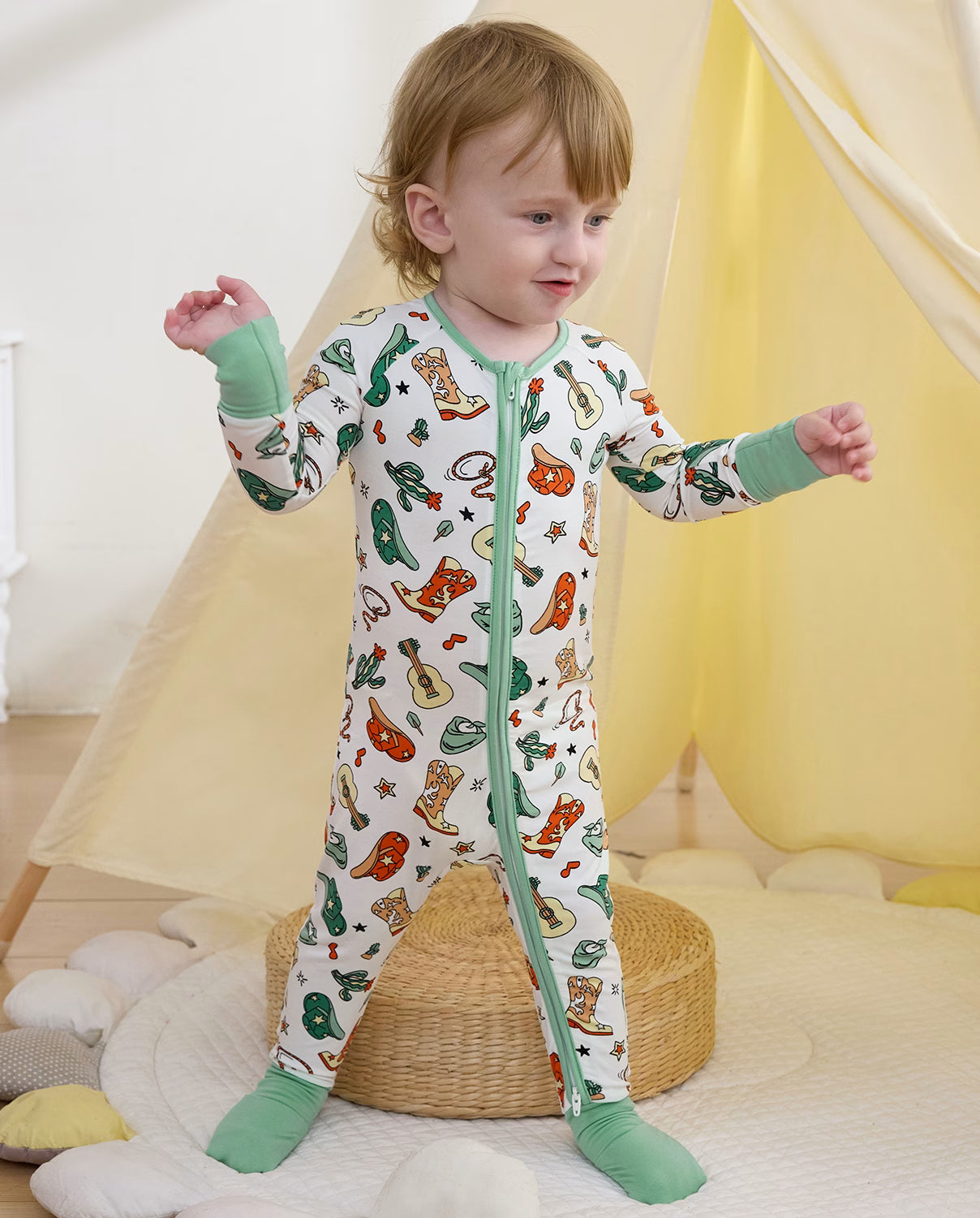 Howdy Cowboy Bamboo Zippy, howdy cowboy bamboo zippy lifestyle standing full 03