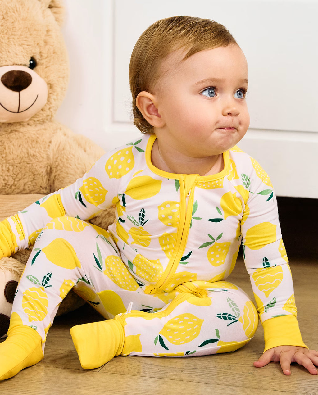 Lemon Tree Bamboo Zippy, lemon tree bamboo zippy lifestyle sitting 05