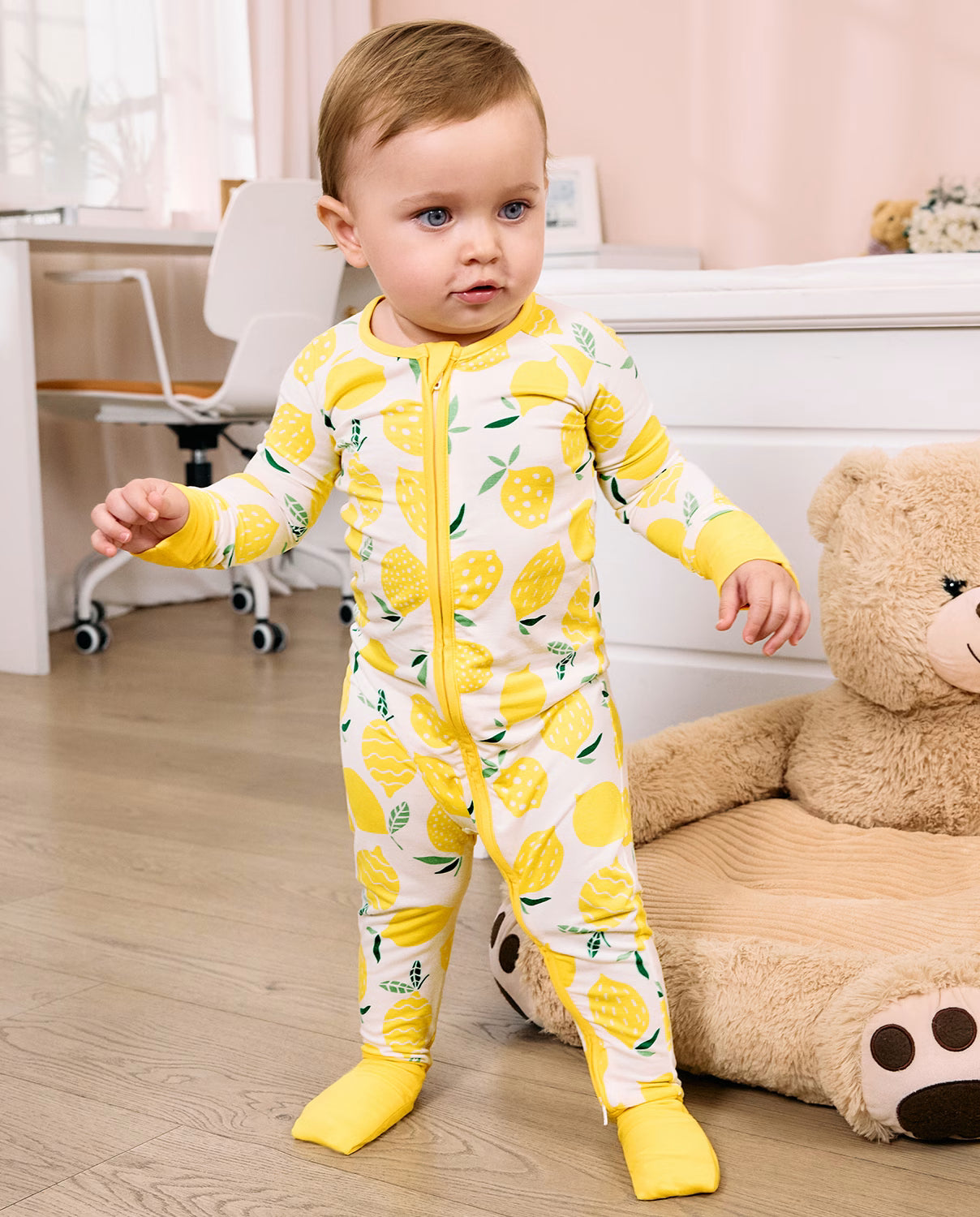 Lemon Tree Bamboo Zippy, lemon tree bamboo zippy lifestyle standing 01