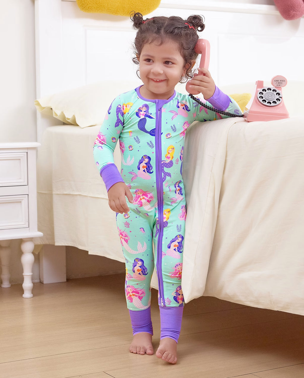 Mermaid Melody Bamboo Zippy, mermaid melody bamboo zippy 01 lifestyle standing phone