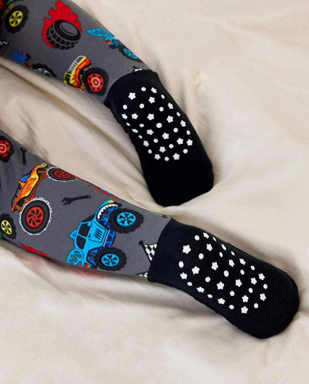 Monster Truck Bamboo Zippy, monster truck bamboo zippy detail non slip grip soles 04