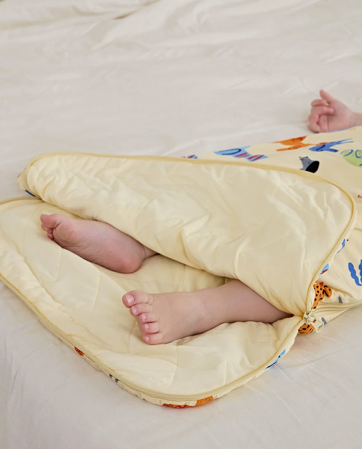 Puppy Bliss Bamboo Baby Sleep Sack, puppy bliss bamboo baby sleep sack inner opening detail