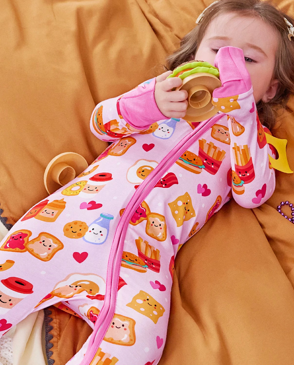 Breakfast Party Bamboo Zippy, breakfast party bamboo zippy lounging