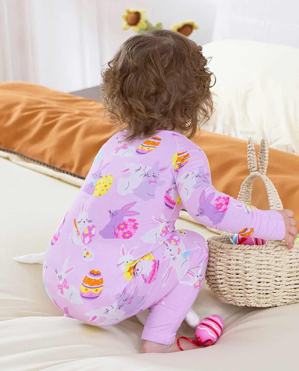 Egg Hunt Bamboo Zippy, egg hunt bamboo zippy easter egg play lifestyle 03
