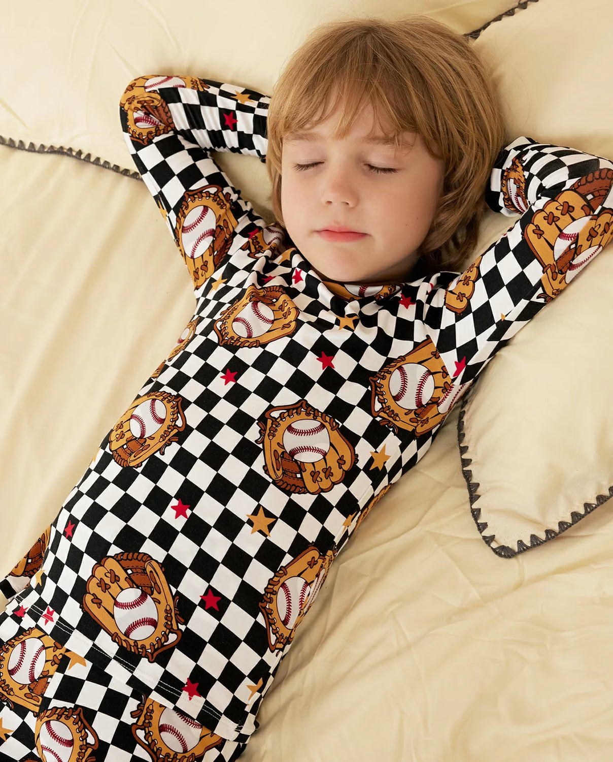 Junior Mitt Long Two-Piece Pajama Set, junior mitt bamboo two piece pjs lifestyle 3