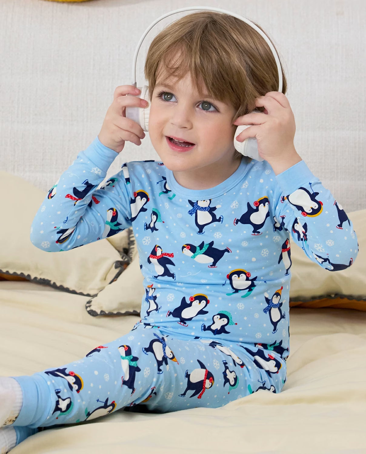Penguin Snows Long Two-Piece Pajama Set, penguin snows bamboo two piece pjs lifestyle 4