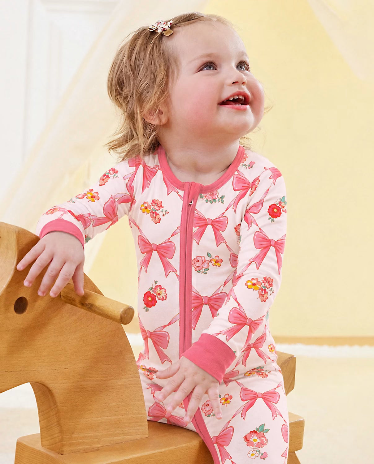 Pretty Bows Bamboo Zippy, pretty bows bamboo zippy lifestyle 09