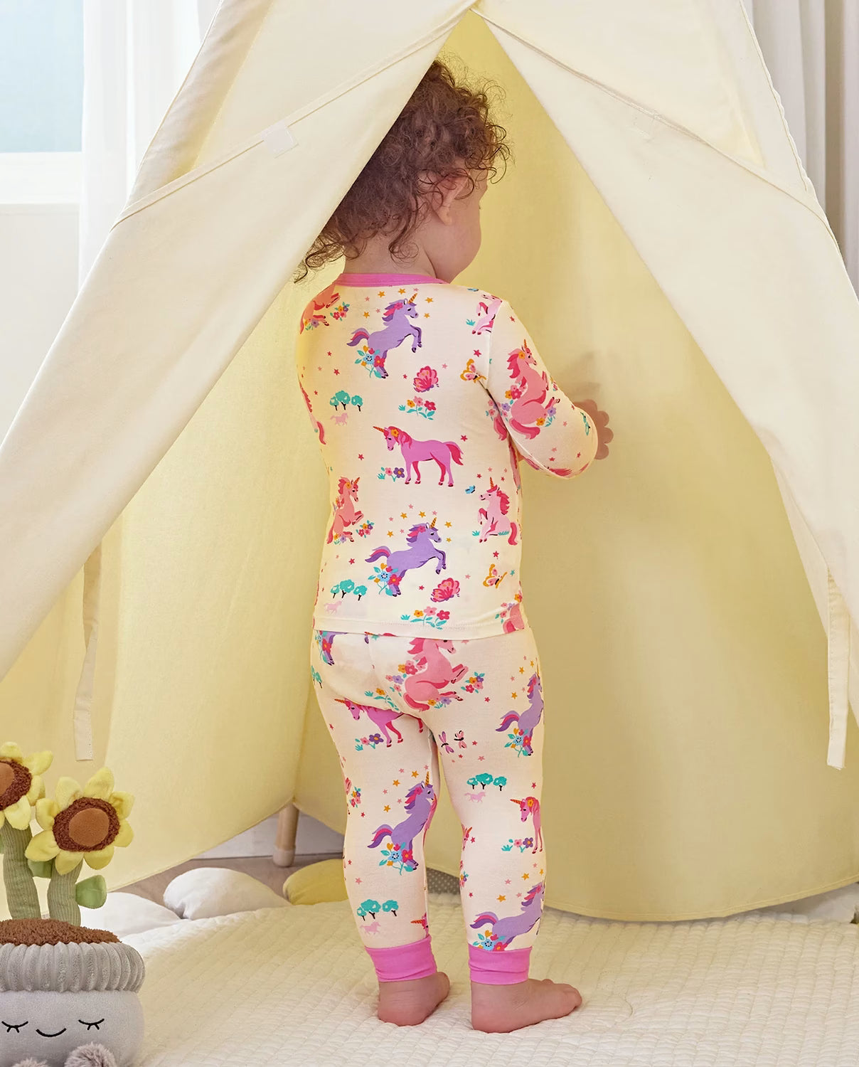 Sunny Sprouts Long Two-Piece Pajama Set, sunny sprouts bamboo two piece pjs lifestyle 4