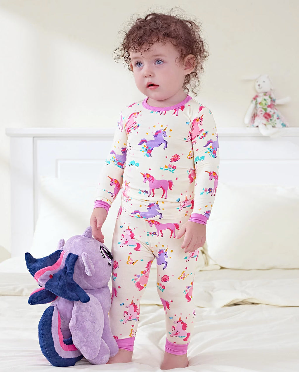 Sunny Sprouts Long Two-Piece Pajama Set, sunny sprouts bamboo two piece pjs lifestyle 9