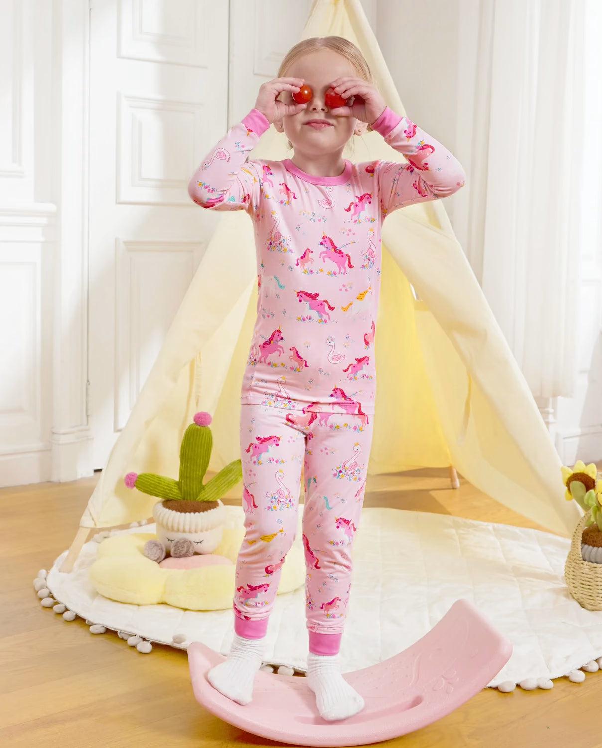 Uni Bliss Long Two-Piece Pajama Set, uni bliss bamboo long two piece pjs lifestyle 04