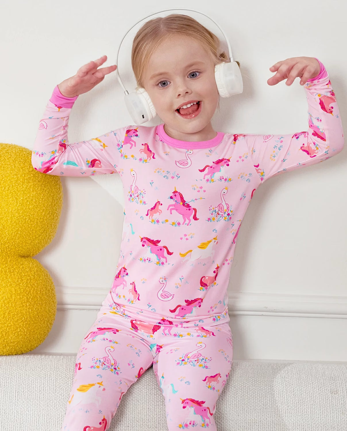 Uni Bliss Long Two-Piece Pajama Set, uni bliss bamboo long two piece pjs lifestyle 07